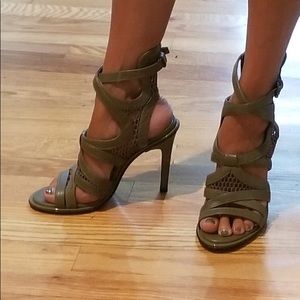 ZARA OLIVE GRAY STRAP MESH HIGH HEEL SANDAL SIZE 6